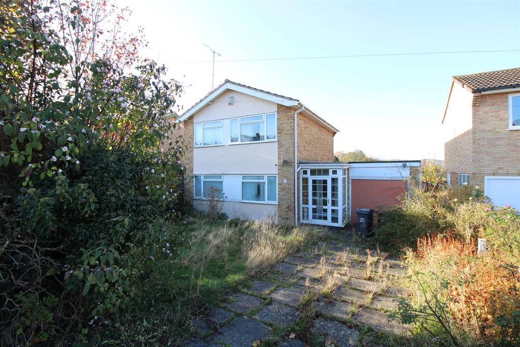 Tiverton Road, Loughborough 3 bed detached house £260,000