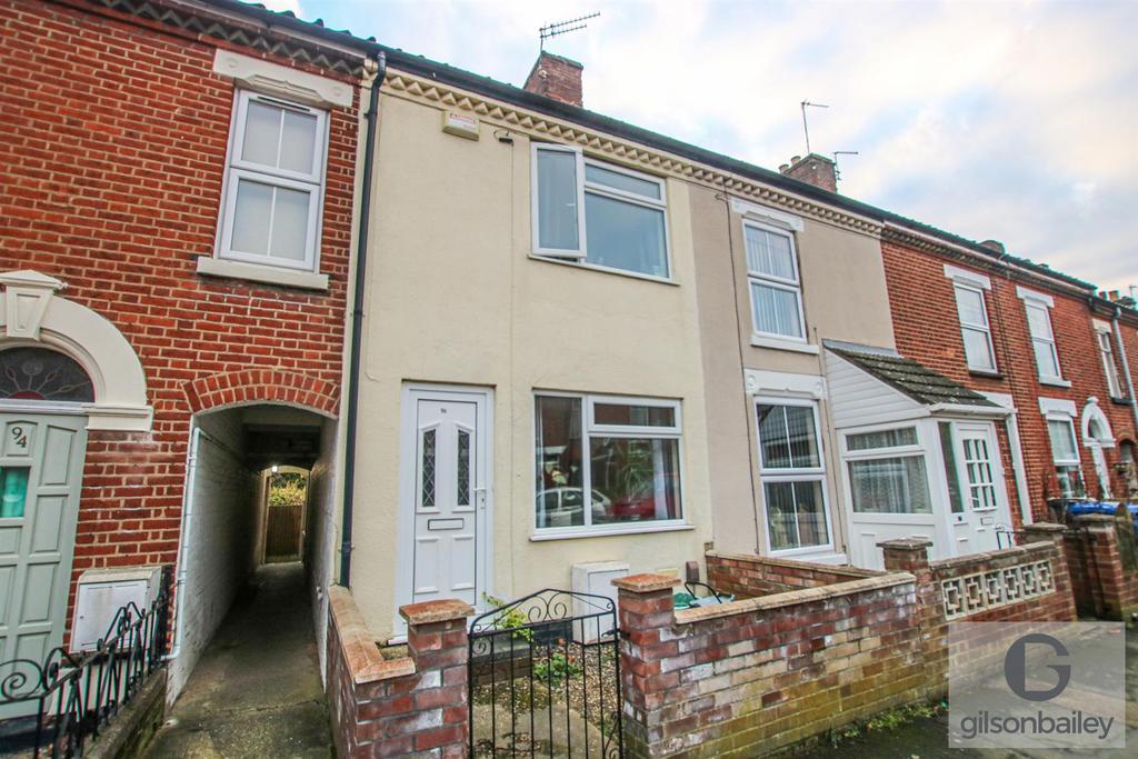 Caernarvon Road, Norwich 2 bed terraced house £240,000