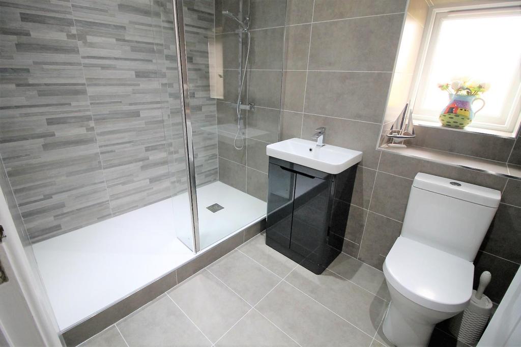 Shower Room/w.c.