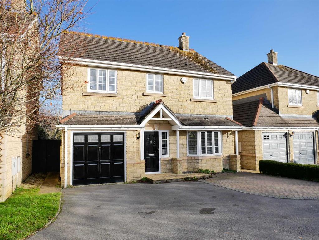 Amberley Close, Lansdowne Park, Calne 4 bed detached house £425,000