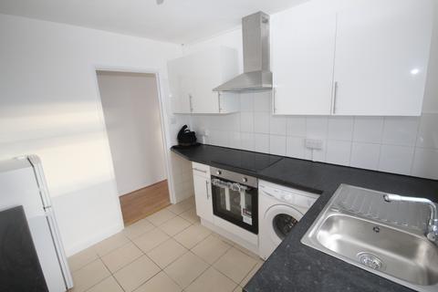 2 bedroom flat to rent, BATH STREET, BRIGHTON