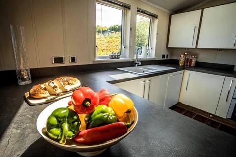 2 bedroom lodge for sale - Allerthorpe East Riding of Yorkshire