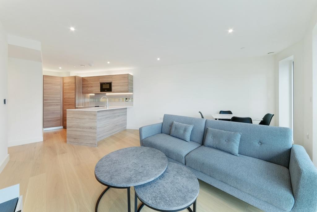 Kitchen &amp; Living ...
