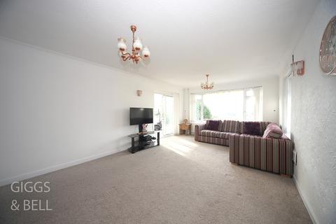 11 Wendover Way, Luton, LU2 7LS