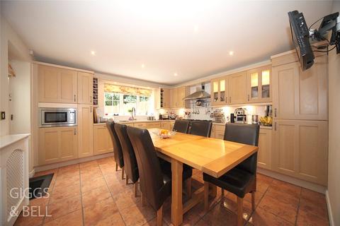 36 Coneygate, Meppershall, Shefford, SG17 5GB