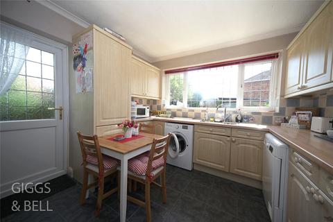 9 Forrest Crescent, Luton, LU2 9AR