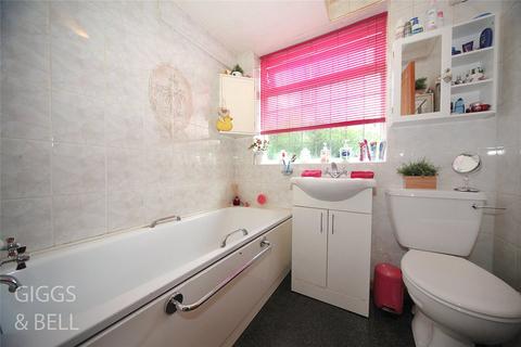 9 Forrest Crescent, Luton, LU2 9AR