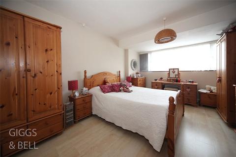 9 Forrest Crescent, Luton, LU2 9AR