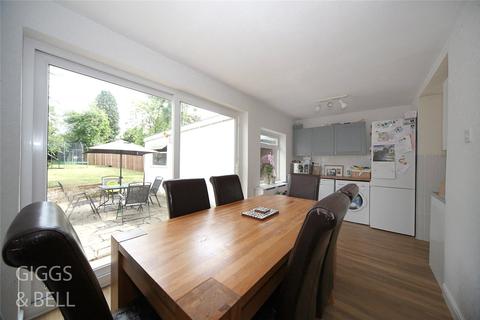 135 Ashcroft Road, Luton, LU2 9AY