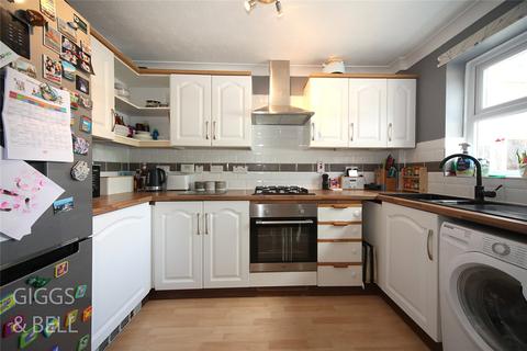 4 Edkins Close, Luton, LU2 7SS