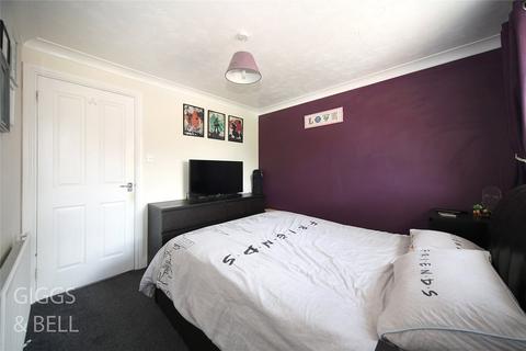 4 Edkins Close, Luton, LU2 7SS
