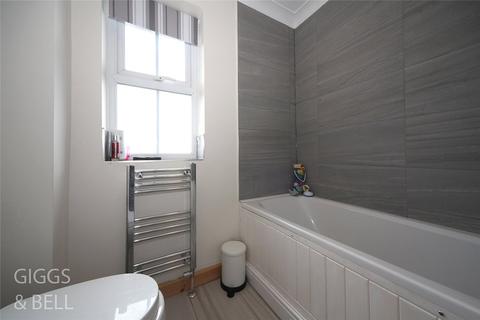 4 Edkins Close, Luton, LU2 7SS