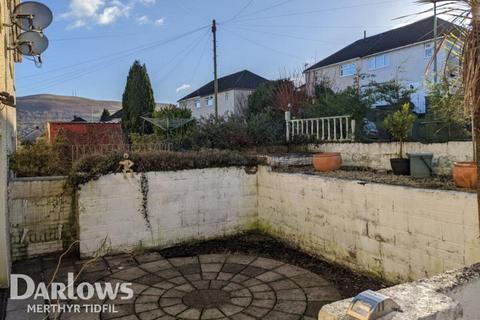 3 bedroom semi-detached house to rent, Grovers Close, Pontypridd