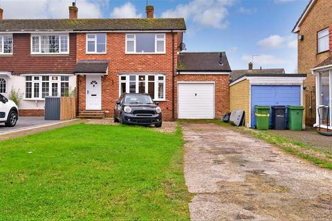 14 Downs Road, Yalding, Maidstone, ME18 6JE