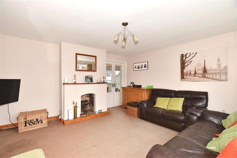 14 Downs Road, Yalding, Maidstone, ME18 6JE