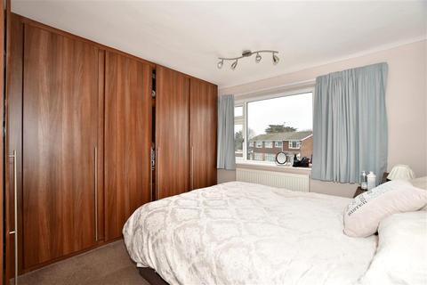 14 Downs Road, Yalding, Maidstone, ME18 6JE