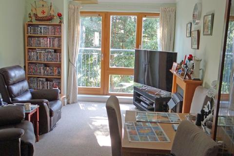 2 bedroom retirement property for sale - Flat 18 Rosebrook Court - Extra Care, Beech Avenue, Southampton SO18