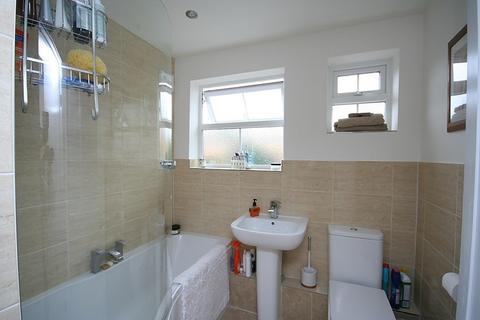 2 bedroom end of terrace house to rent, Duke Street, Windsor, Berkshire, SL4