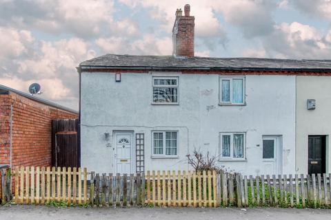 2 bedroom end of terrace house for sale - Birmingham Road, Bromsgrove, Worcestershire, B61