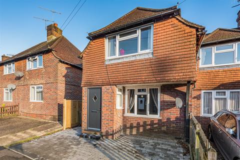 26 Bridge Road, Haslemere, GU27 2AY