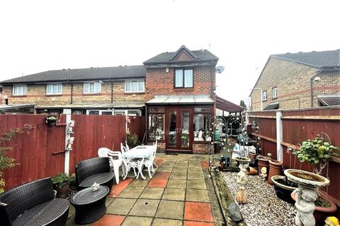 14 Bourton Close, Hayes, UB3 3PU
