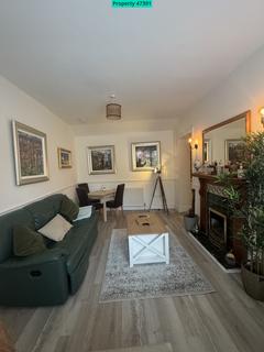 2 bedroom mews to rent, Flat 1, 3 Dundonald Road, Glasgow, G12