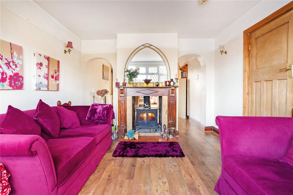Vicarage Road, Crawley Down, West... 4 bed detached house £800,000