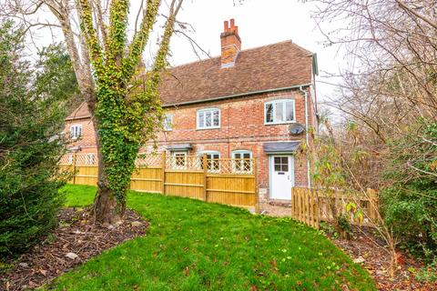 5 bedroom cottage for sale, Livesey Cottages, Livesey Street, Maidstone, Kent, ME18