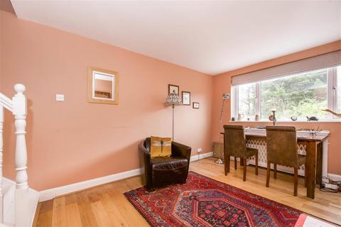 Flat 2, 79 Alexandra Road, London, SW19 7LE