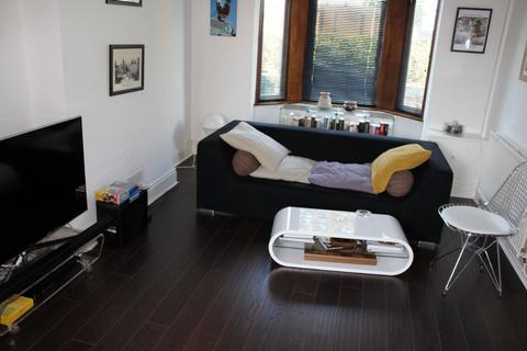 3 bedroom semi-detached house to rent, City View, Meadows Lane, Handbridge, Chester, CH4