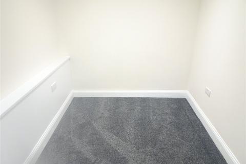 1 bedroom apartment to rent - Albion Road, Hayes, Middlesex, UB3