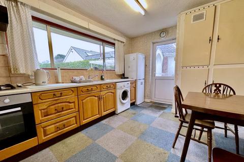 4 Cherry Tree Close, St Leonards, Ringwood, BH24 2QN