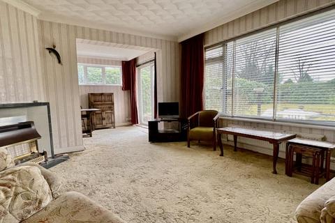 4 Cherry Tree Close, St Leonards, Ringwood, BH24 2QN