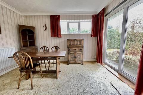 4 Cherry Tree Close, St Leonards, Ringwood, BH24 2QN