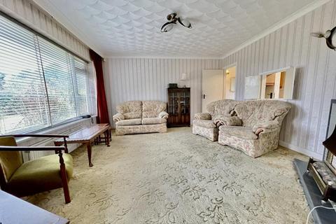 4 Cherry Tree Close, St Leonards, Ringwood, BH24 2QN