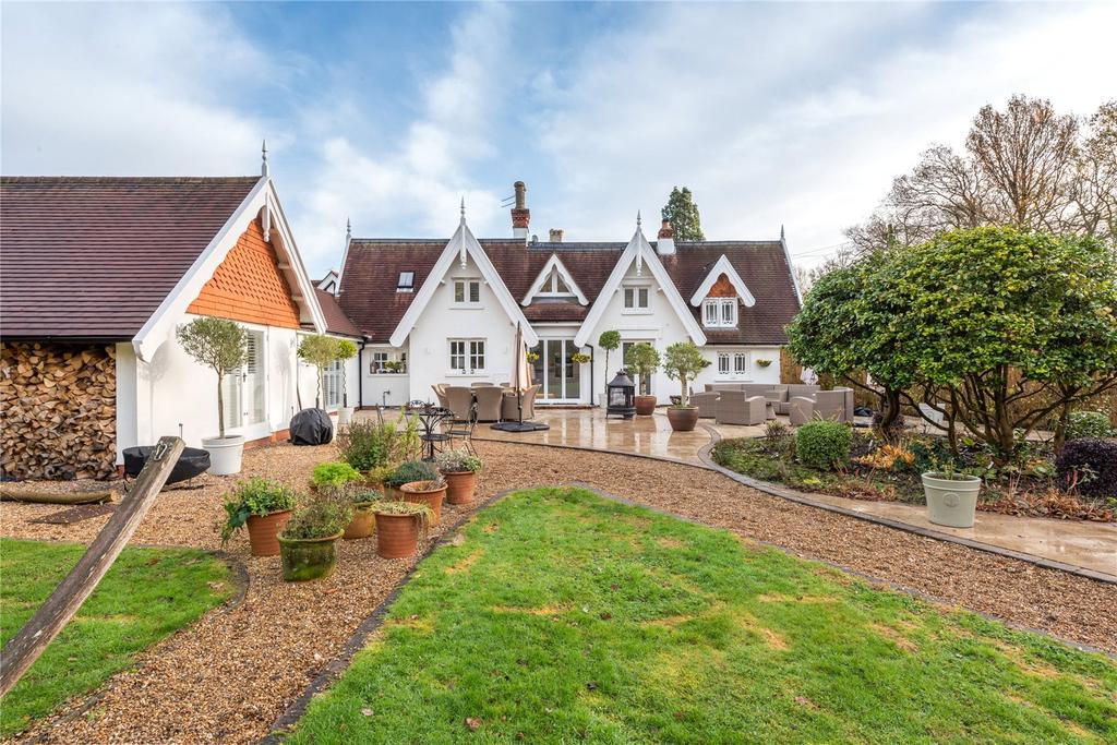Mill Road, Holmwood, Dorking, Surrey, RH5 5 bed detached house £1,195,000