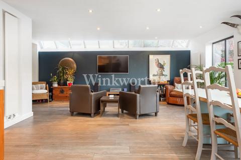 49 Selborne Road, London, N14 7DD