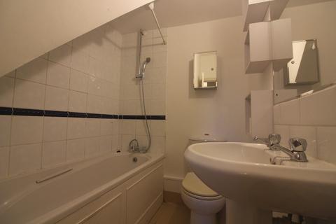 4 bedroom terraced house for sale - Wilson Road, Reading