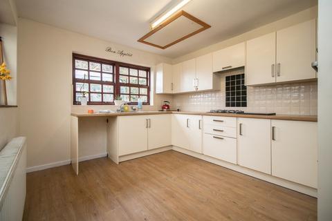 Hawthorn Main Road, Gwaelod Y Garth, Cardiff, CF15 9HJ