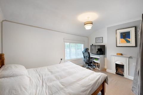 8 Copt Heath Croft, Knowle, Solihull, B93 9LT