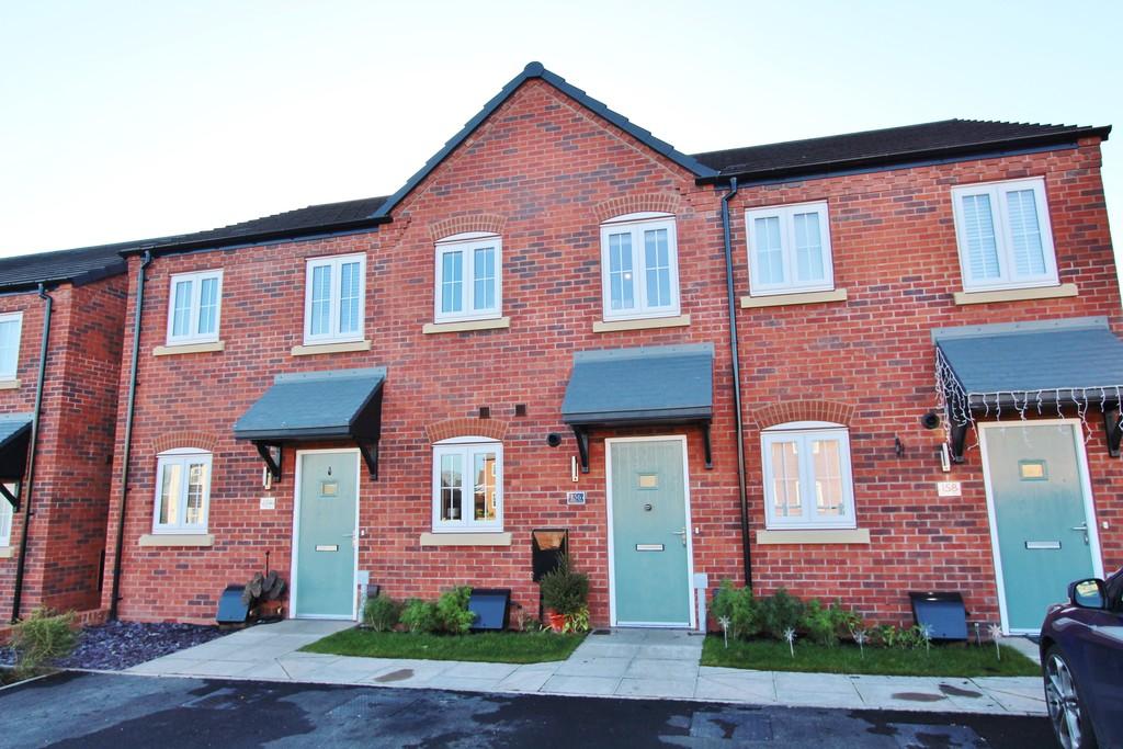 Meadow Way, Tamworth 2 bed terraced house £217,950