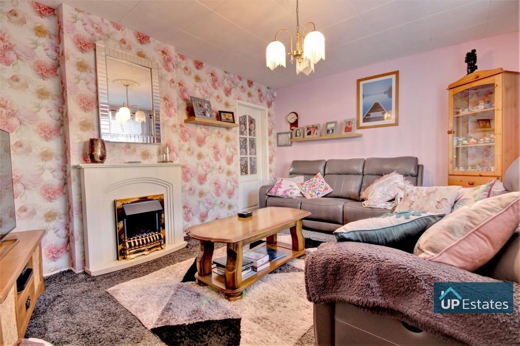 Macaulay Road, Coventry 3 bed semidetached house £260,000