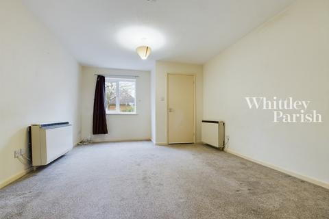 2 bedroom terraced house to rent, Ryders Way, RickInghall