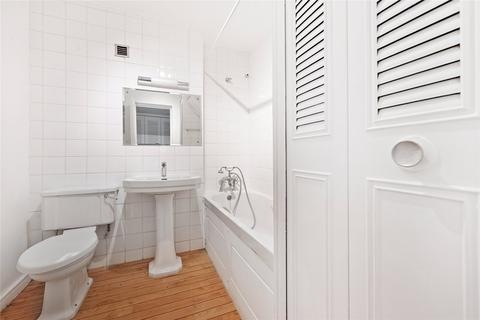 1 bedroom flat to rent, Cromwell Road, Earls Court, London