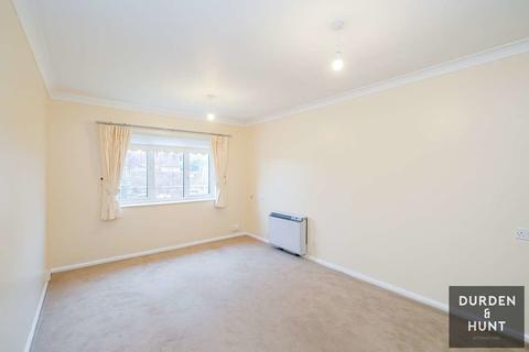 1 bedroom apartment for sale - Beehive Lane, Redbridge, IG4