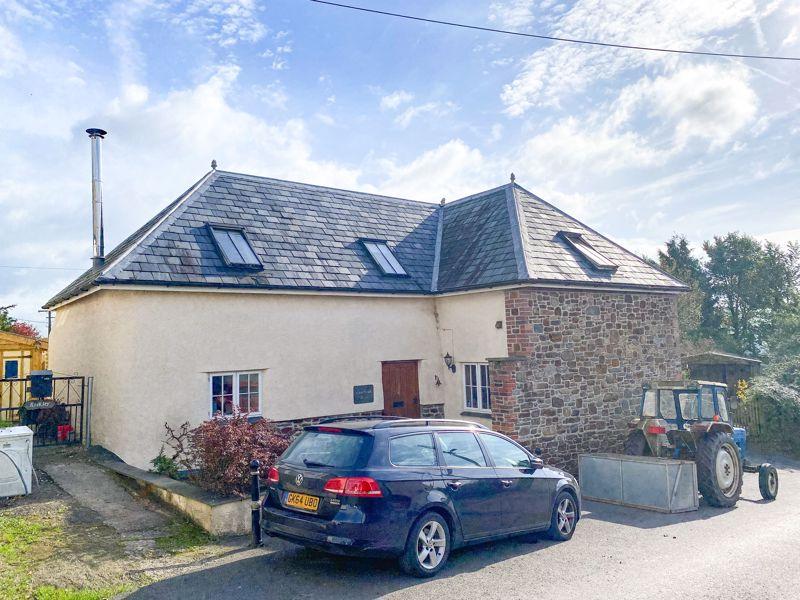 Nympton, near South Molton 3 bed detached house £425,000