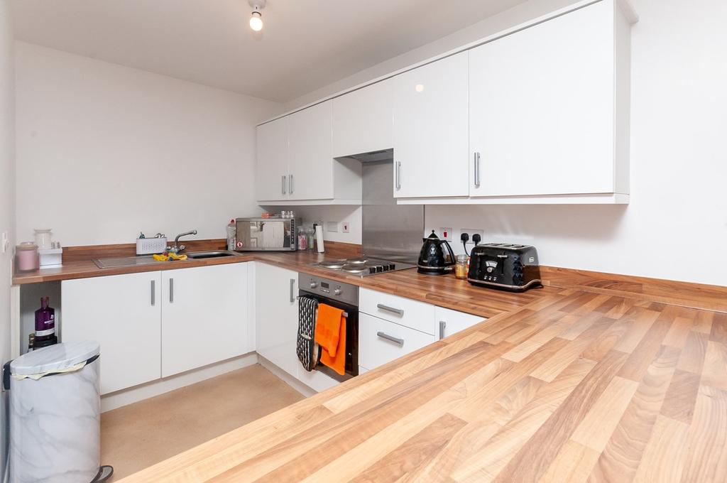 Cunningham Court, St Helens, WA10 2 bed apartment £90,000