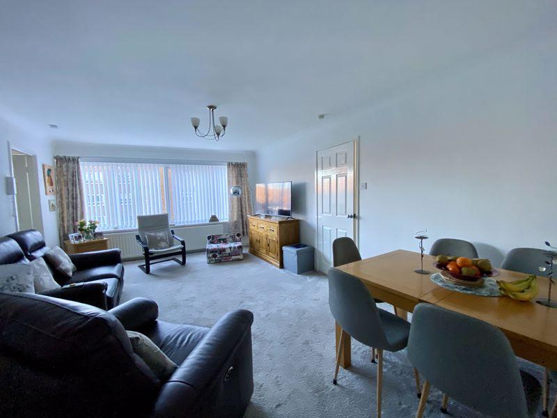 Etal Court, North Shields 2 bed flat £120,000