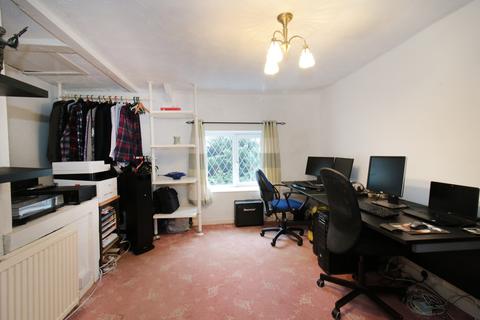 16 Hill Road, Neath Abbey, Neath, SA10 7NR