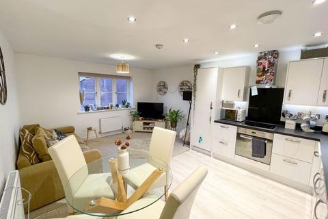 1 Cazenove Close, Shepton Mallet, BA4 4FT